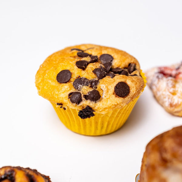 Chocolate Chip Muffins (4 Pack)