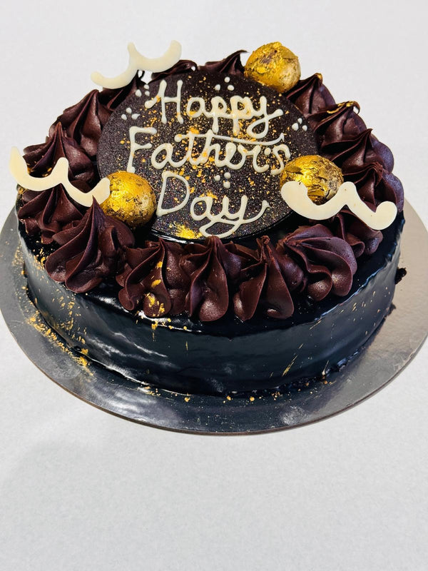 Chocolate Mud Cake with Chocolate Ganache