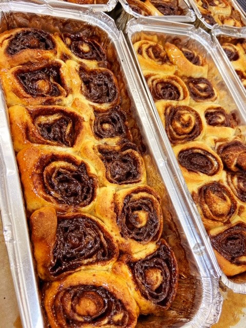 chocolate scroll cake - rectangular